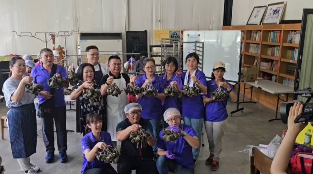 善導書院飄香幸福慶端午　攜手社區長輩粽善傳愛