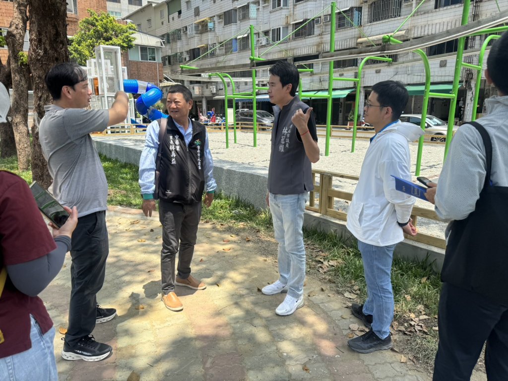 永康區中華里二座兒童及長輩公園整建完成 林冠維呼籲民眾鄉親前往遊憩