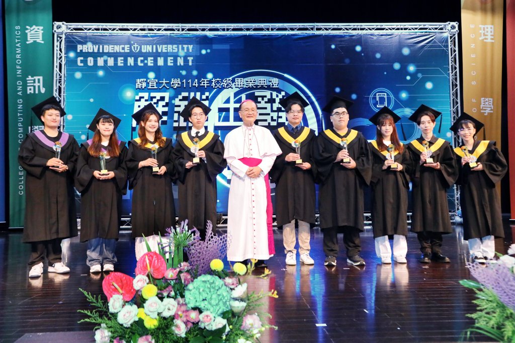 靜宜大學畢業典禮 烏干達國際生感恩致詞：靜宜是希望的明燈 照亮未來之路