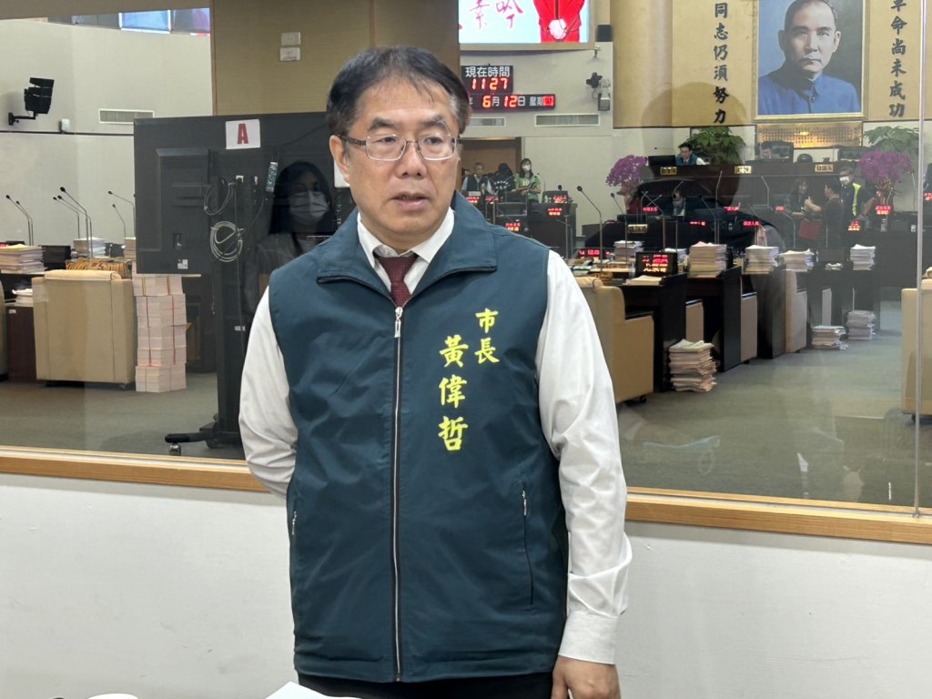 黃偉哲為台南補助款北上請命 行政院應允正視財政分配不均