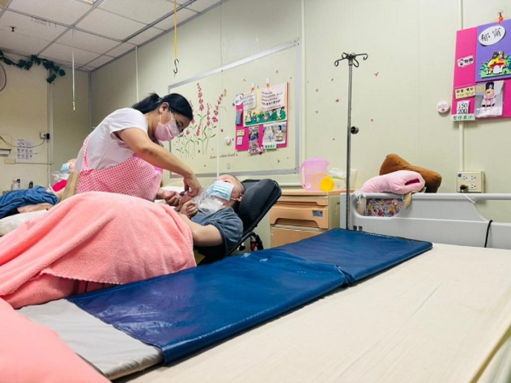 集愛成家~新增汰換安養設備  給植物人更好的照護