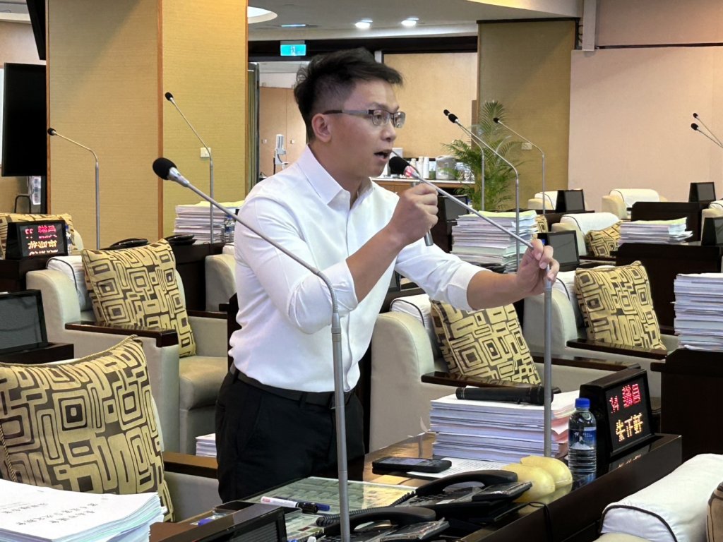朱正軒指改善交通不用砸大錢 台南永康交流道下車向分流 實測提升效率與安全