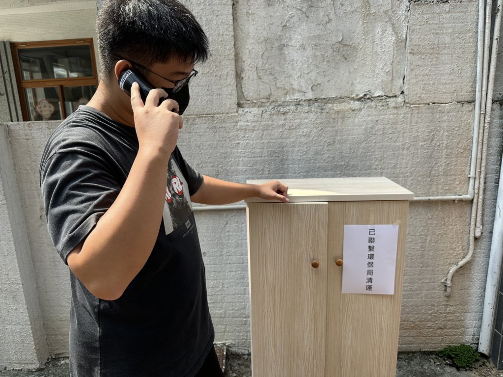 搬家季垃圾別亂丟 大型家具、行李箱、鏡子要這樣處理才對