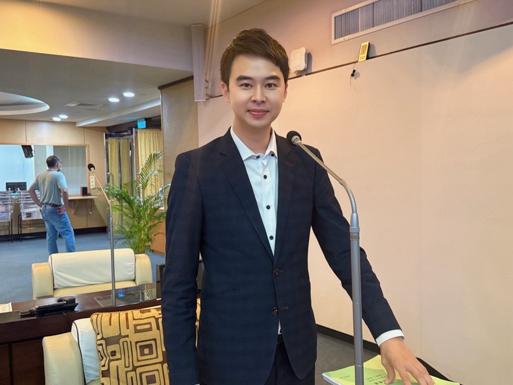 敬老卡多元交通搭乘點數 全國六都唯獨台南市沒有補貼