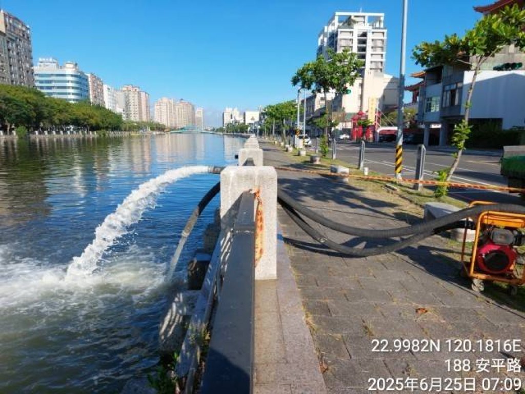 因應大潮 水利局加強抽水機運轉 台南市無積淹水情形