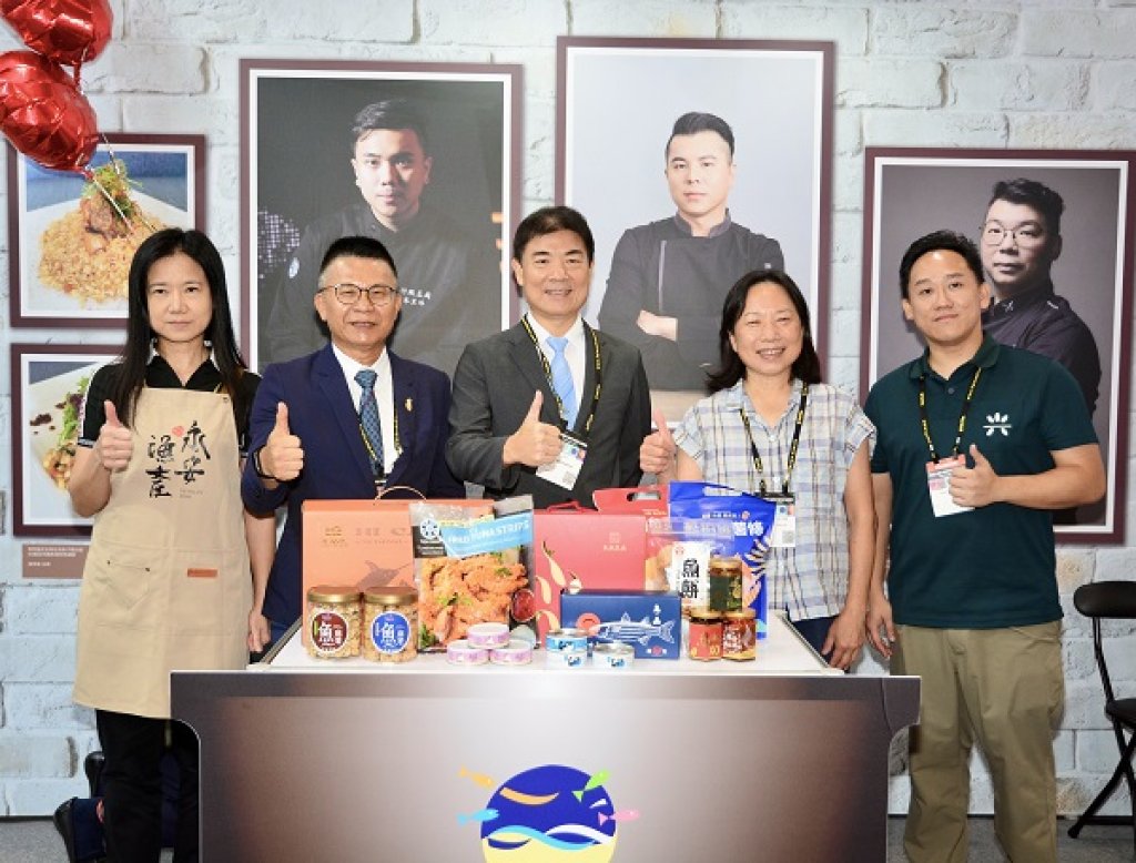 高雄海味「鱻」攻台北食品展 南北雙主廚現場聯手獻藝打造限定饗宴