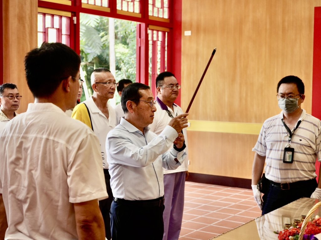 退輔會副主委蒞台北榮家為榮靈普慶法會預作準備