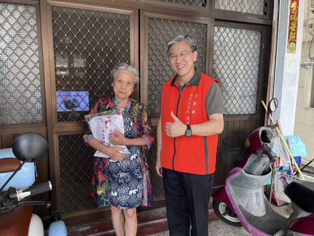 落實關懷政策　屏東榮服處轉介涼感衣助榮民度炎夏