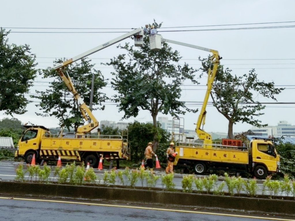 丹娜絲颱風影響新竹地區曾停電用戶達3,214戶　經台電新竹緊急搶修均已恢復供電