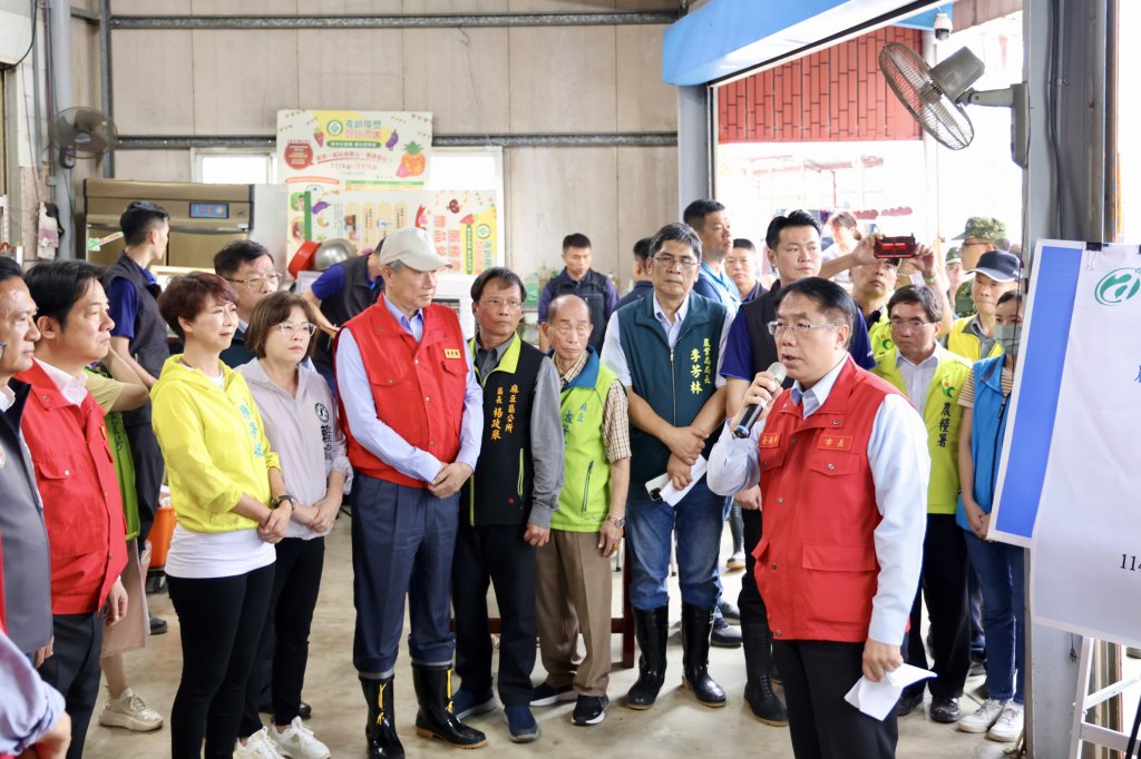賴清德總統赴麻豆、北門視察風災 黃偉哲:全力支援農漁民協助度過難關