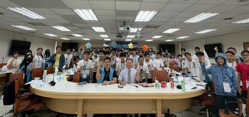 高師大辦理全國國中資優學生營隊 協助培育未來主人翁