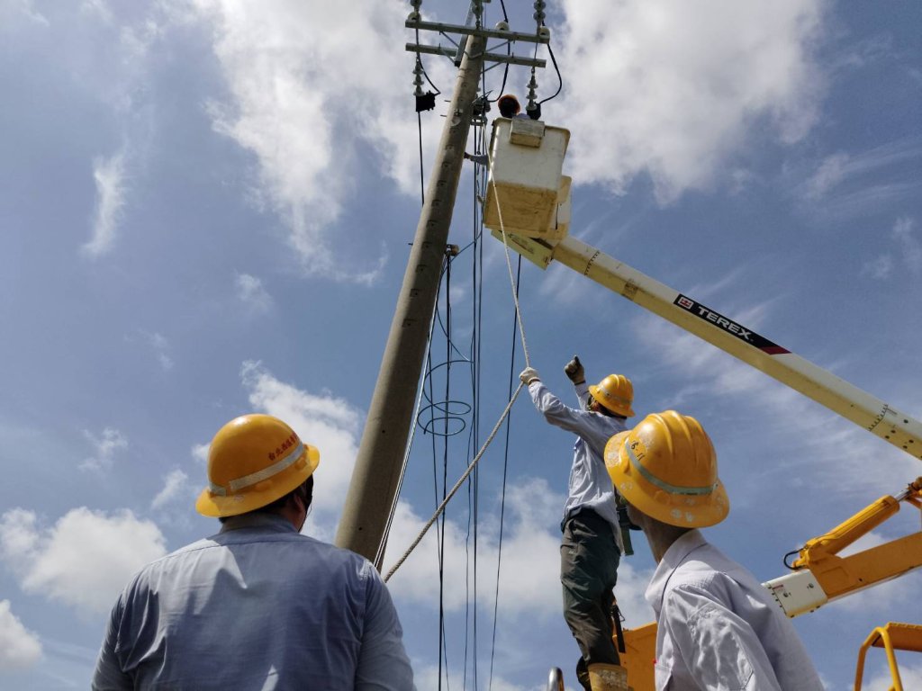 再遠也要送電到家 台電新營區處搶修守護最後495戶