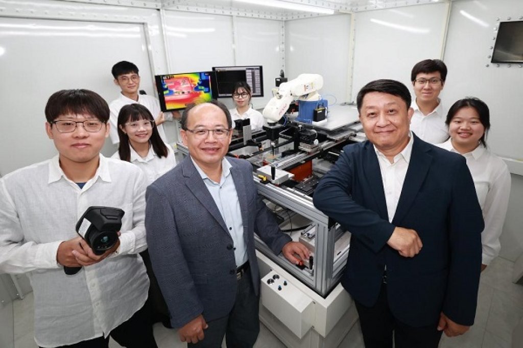  這張證書掛保證！高雄大學、台積電攜手 推動半導體學程 打造南部高階製程人才搖籃