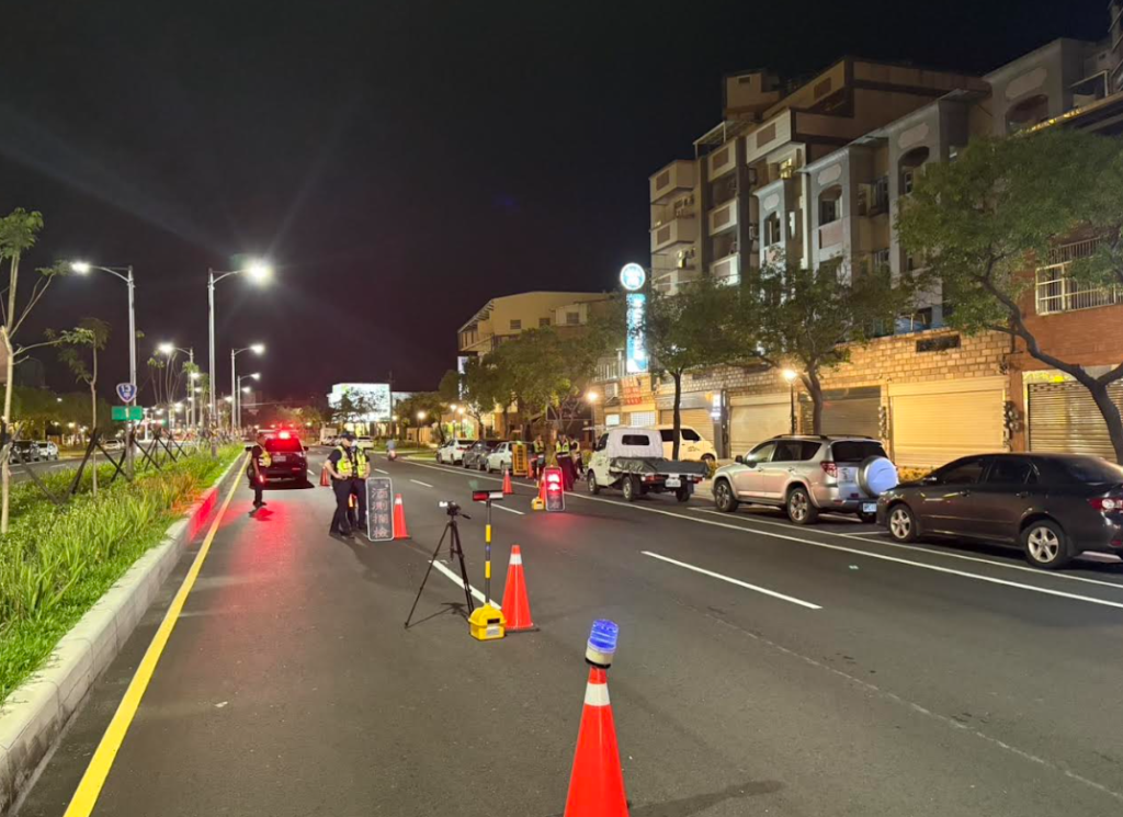 暑期苗警全力防制危險駕車及改裝噪音車輛 強化攔查稽查手段