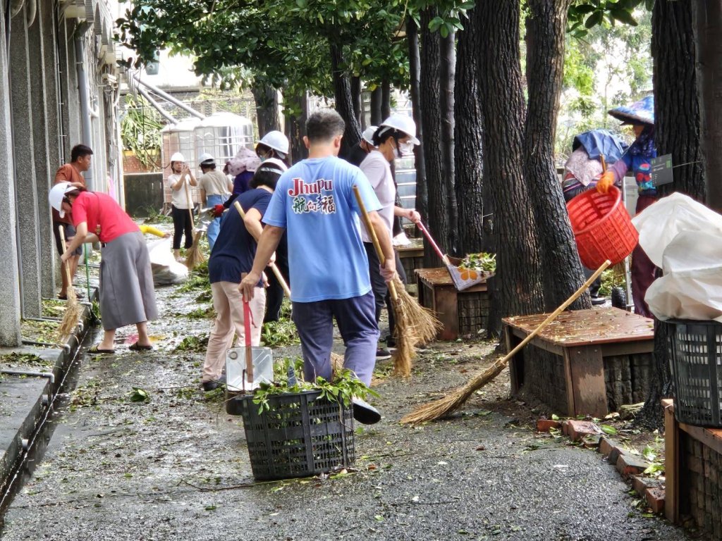 丹娜絲風災南市校園已陸續復原 教育局與學校總動員可確保各校如期開學