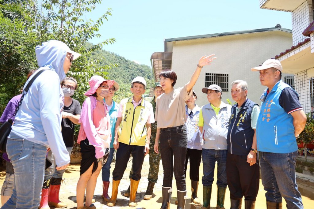 許淑華埔里勘災慰問災民 指示三方案助復建