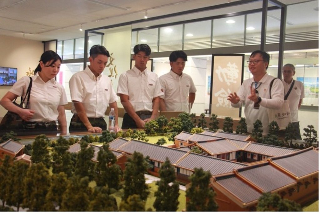 基層推廣、文化交流　日本早稻田大學棒球隊來台交流棒球與文化聚焦兩重點深入基層傳承球技與情誼