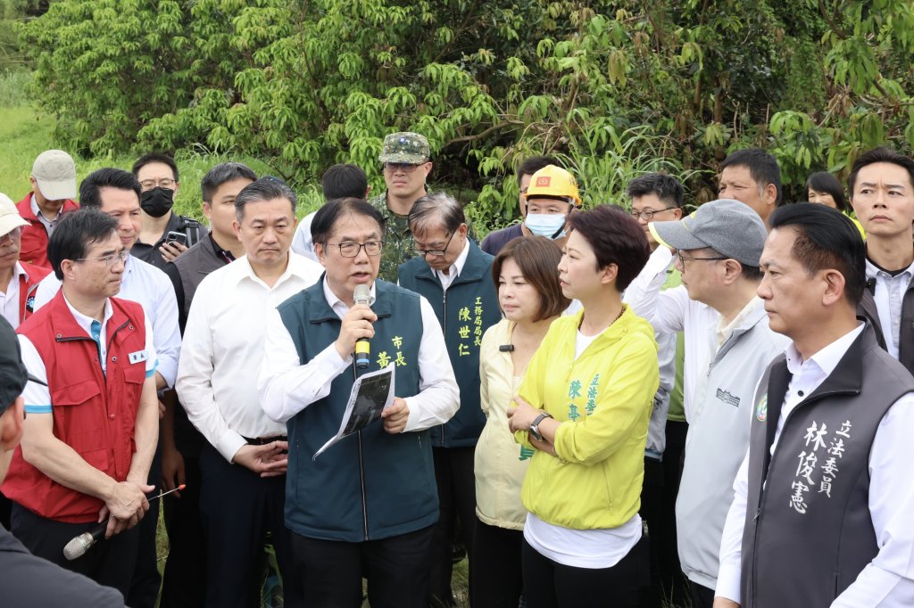 行政院長卓榮泰視察白河、後壁 宣布啟動「雲嘉南前進指揮所」