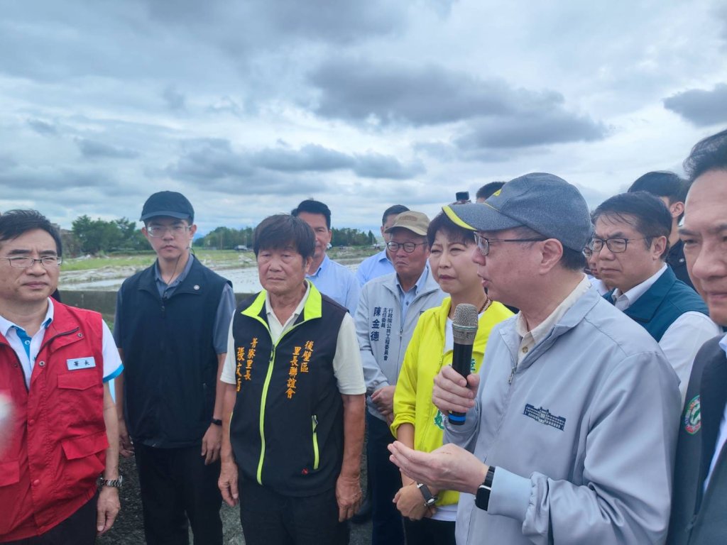 行政院長卓榮泰台南災區勘災 黃偉哲爭取17.5億元整治菁寮排水