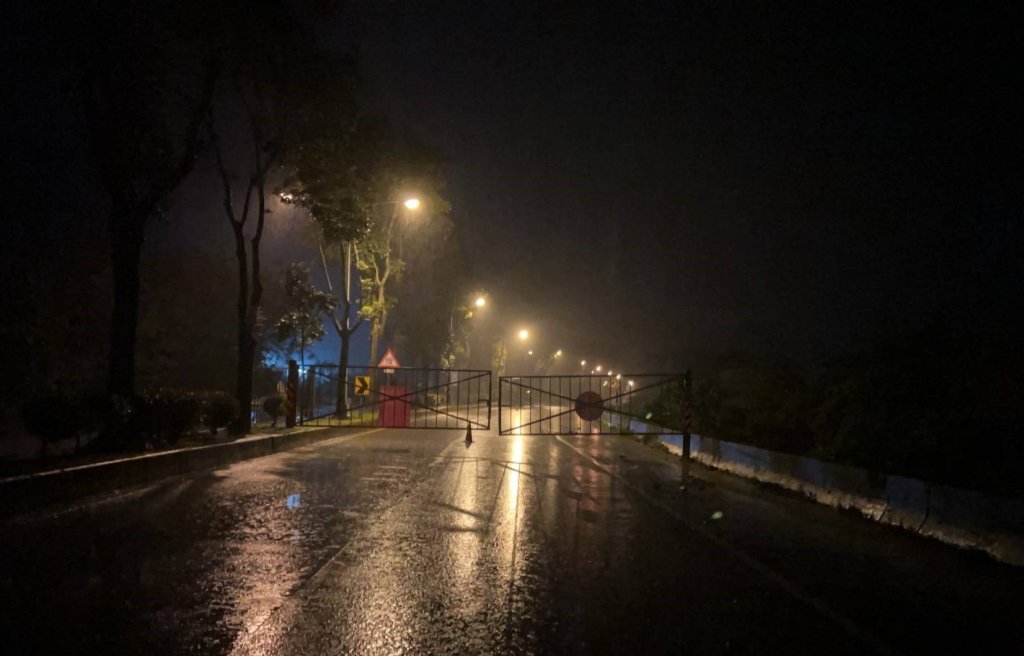 南投連日暴雨  台16線集集往返水里崩坍走山