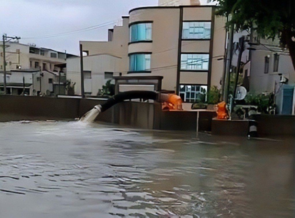安南區新順里積淹水 水利局：抽水機有正常運作 ，已爭取6.2預算改建橋樑、增設抽水站