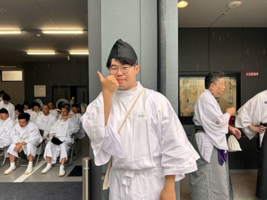 高雄大學財金系學生黃彥傑 赴日姊妹校交換   參與祇園祭 展現文化深度交流