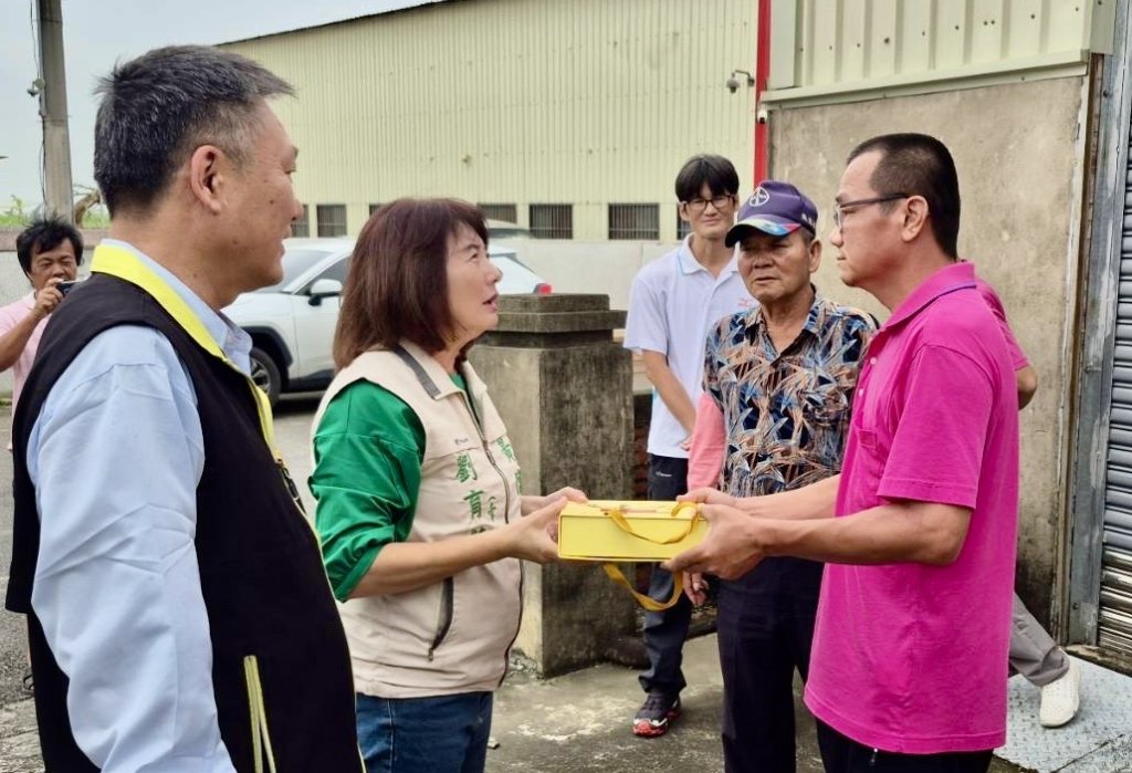 市長夫人劉育菁探視被攻擊受傷清潔隊員 盼城市守護者的付出被尊重