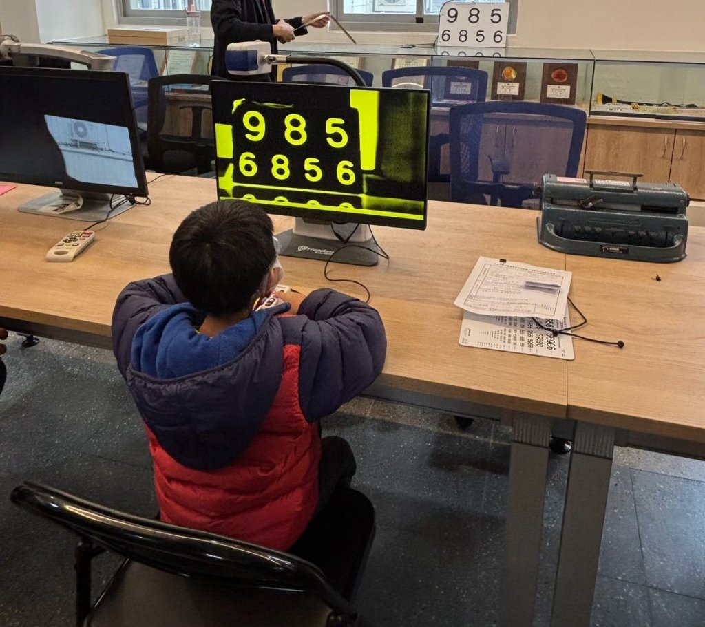 臺南市身心障礙教育資源中心提供教育輔具補助 教育局用行動支持每位孩子的學習需求