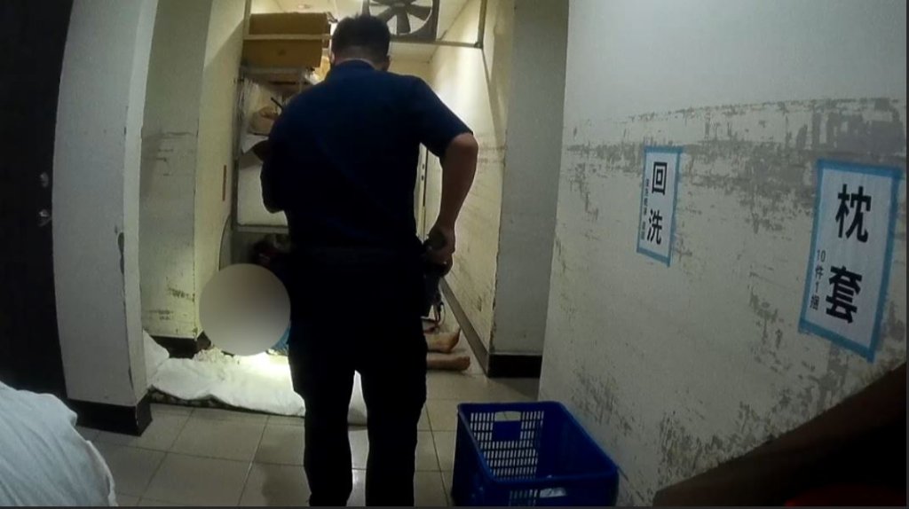 移工見警就跑裝睡叫不醒 員警盤查原來已落跑11年半