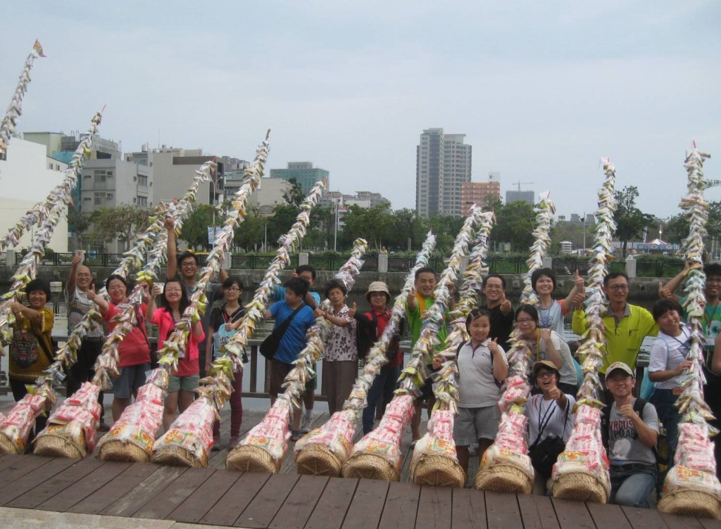 「青少年與豬仔會」！安平靈濟殿舉辦孤棚祭體驗活動