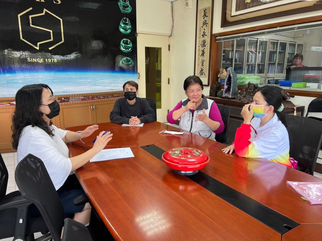 南市勞工局推廣身障職涯「合理調整」獲2025台灣永續行動獎金獎肯定