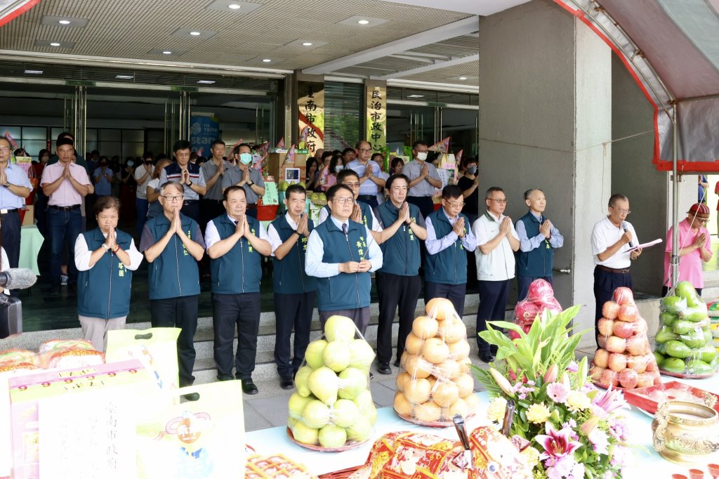 黃偉哲主持民治市政中心中元普渡祭典 祈求國泰民安、市政順利