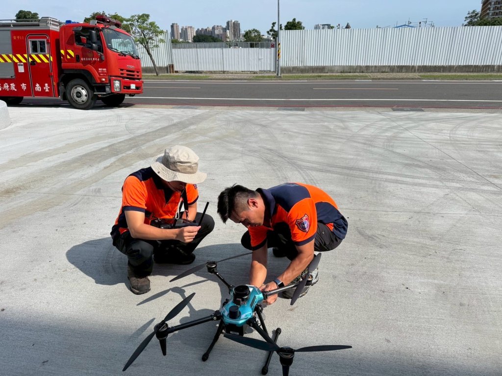 南市消防局利用空地協同訓練強化AI辨識 台南無人科技救災再升級
