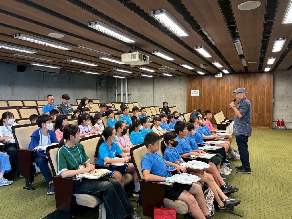 「用藝術啟發創意」南市12所盟校培訓廣達《游於藝》藝術小尖兵
