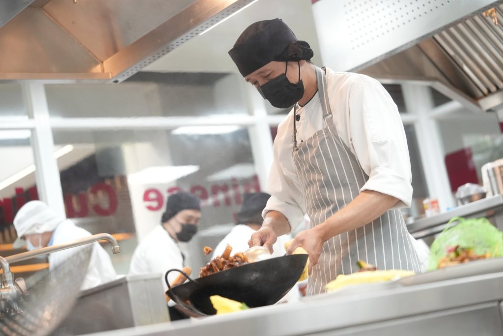 饗賓餐旅集團於醒吾科大舉辦第四屆「想藝饗」餐服大賽