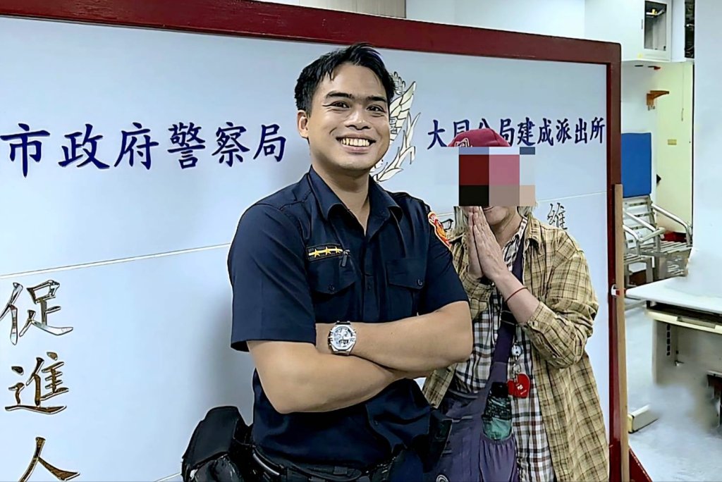 珍貴佛學經典遺留計程車  大同分局警熱心助尋回報喜