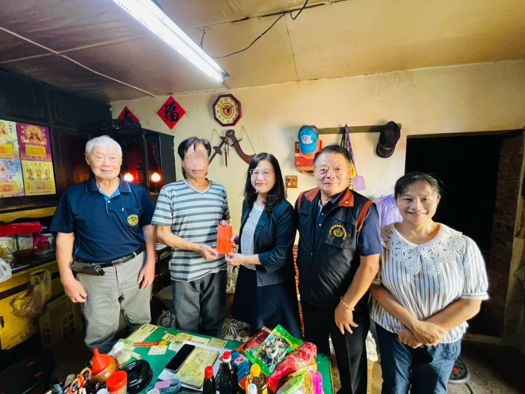 苗栗地檢署林檢察長親赴弱勢家庭慰問關懷  傳遞愛與溫暖
