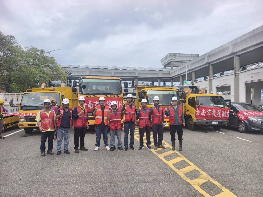 同島一命 臺南市工務局組隊馳援花蓮 黃偉哲：跨局處專業支援花蓮救災