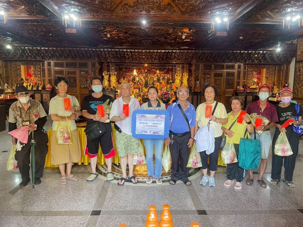 桃園市德修宮慈善文教基金會中秋送暖　捐贈60萬9千元嘉惠203戶弱勢家庭