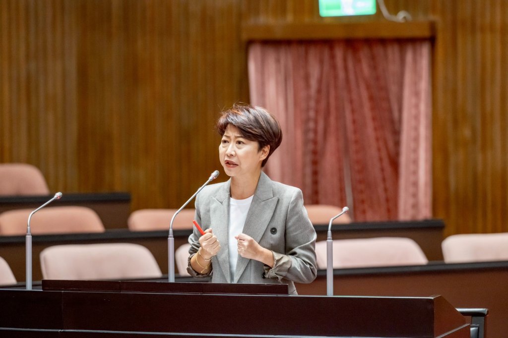 陳亭妃爭取15億台南電纜地下化 卓揆允諾會積極編列預算
