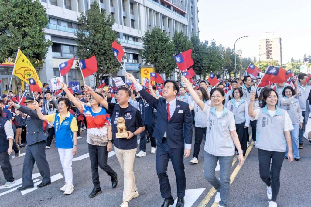 歡慶中華民國生日快樂！　竹市府114年國慶升旗典禮湧入逾1,500名市民朋友熱情參與