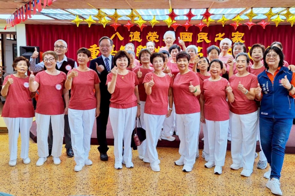 八德榮家重陽節暨榮民節慶祝大會活力登場 表揚榮民楷模、熱心公益住民及樂齡活力獎得主