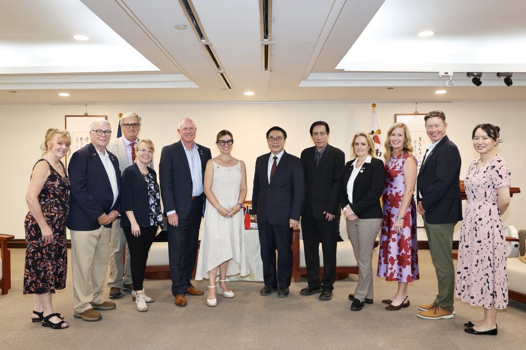 美國中西部跨州議會領袖團拜訪台南 黃偉哲盼深化台美地方友誼  