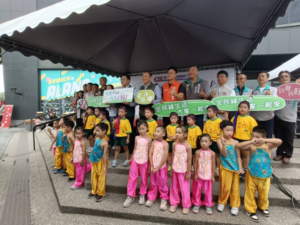 台南歸仁街區繁榮發展協會與歸仁區公所合辦的購物節市集2日登場