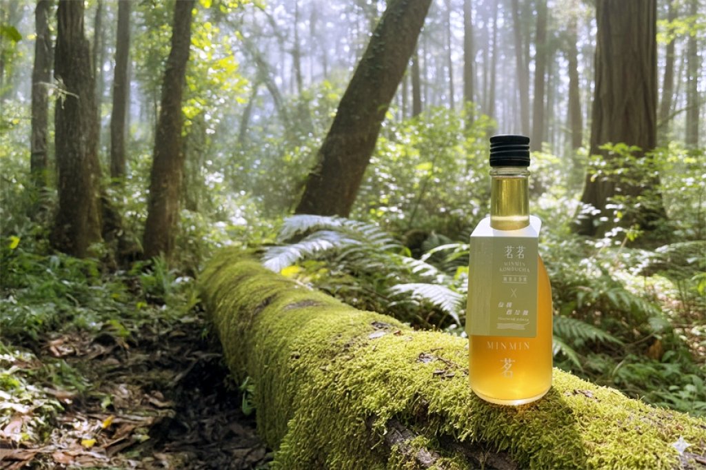 推廣永續在地茶種　茗茗康普茶香檳推出「西拉雅窯寄祝福」、「西拉雅桂圓咖啡」兩款西拉雅限定風味