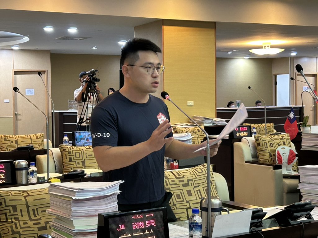 市議員李宗翰針對台南多項民生議題進行質詢 盼市府能重視