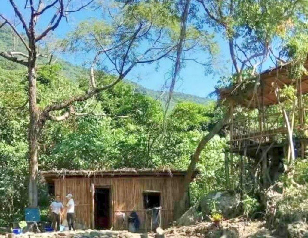 來趟最Chill山居體驗輕旅趣　花蓮灣山獵人體驗園區欣賞壯麗景致、深入部落文化、揪伴烤肉露營趣