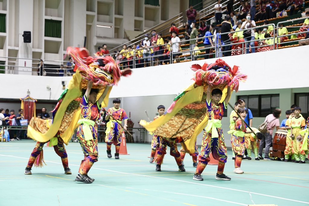 南市國中小傳藝比賽228隊齊聚競技 教育局：以創新延續傳統藝陣精神