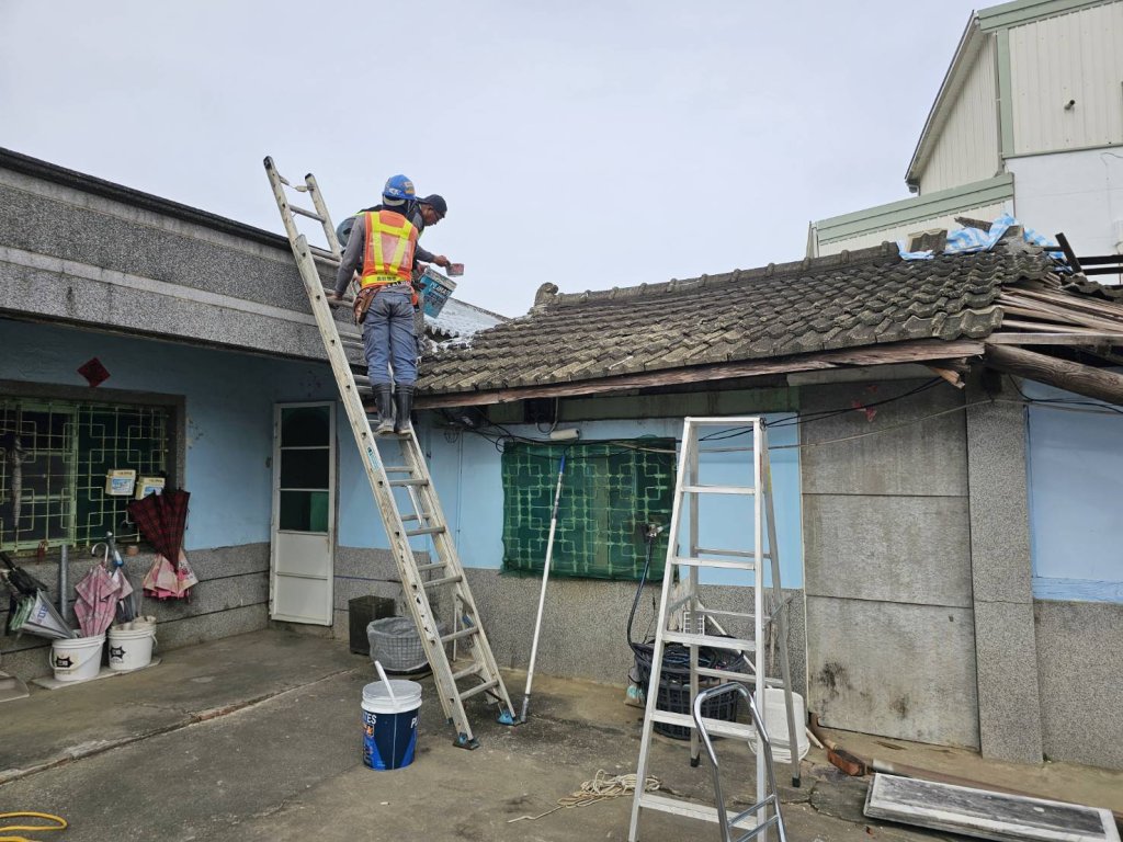 因應輕颱鳳凰來襲 南市府協助丹娜絲受災戶完成防颱整備