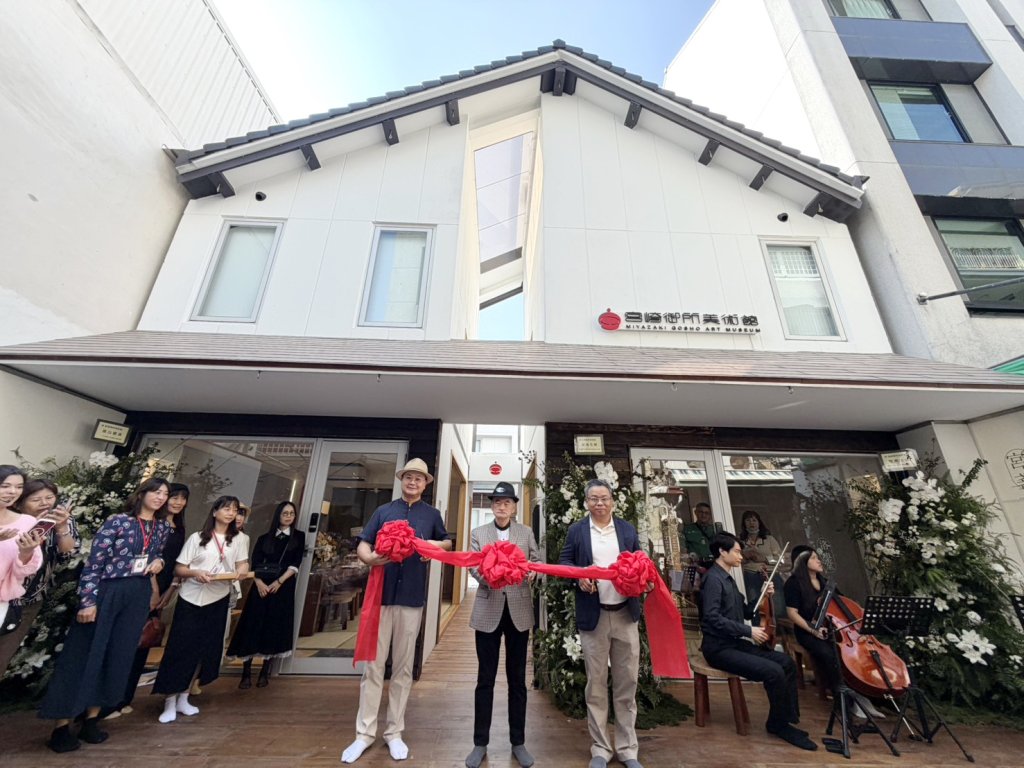 神農街旁！斥資一億二千萬打造的小巷弄美術館X豪華民宿